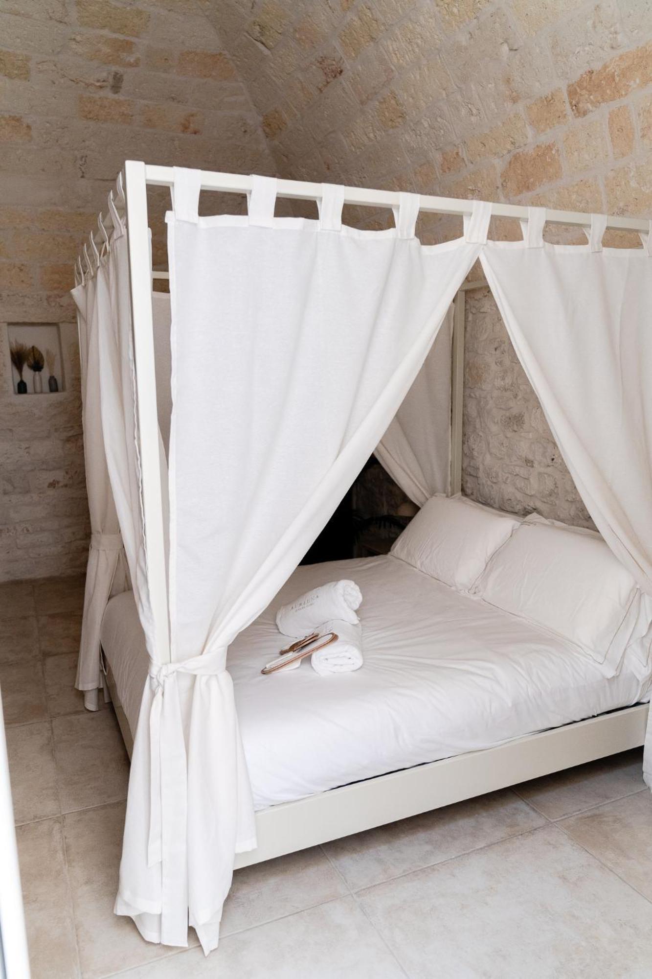 Aurluna Luxury Suites Bari Exterior foto