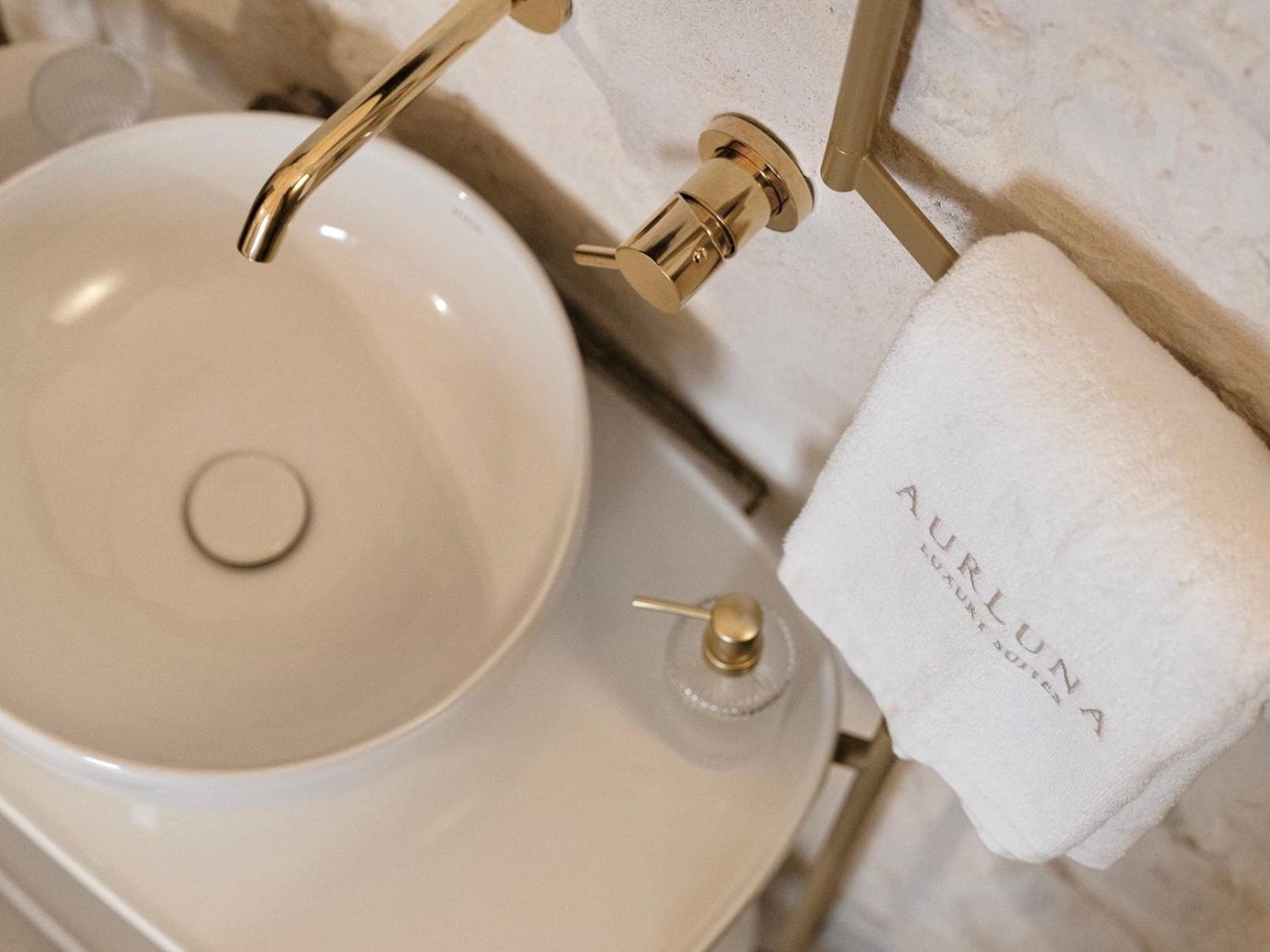 Aurluna Luxury Suites Bari Exterior foto
